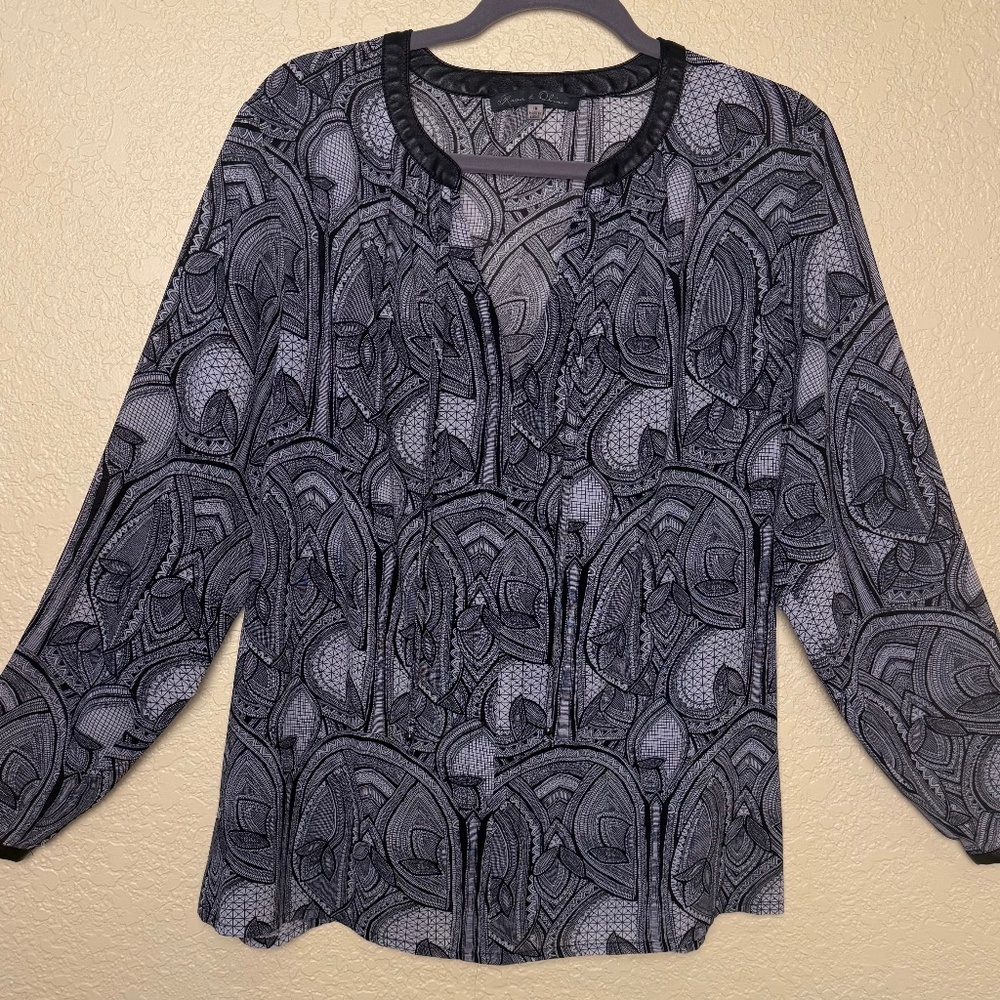 Rose & Olive long sleeve Black and White Print Blouse